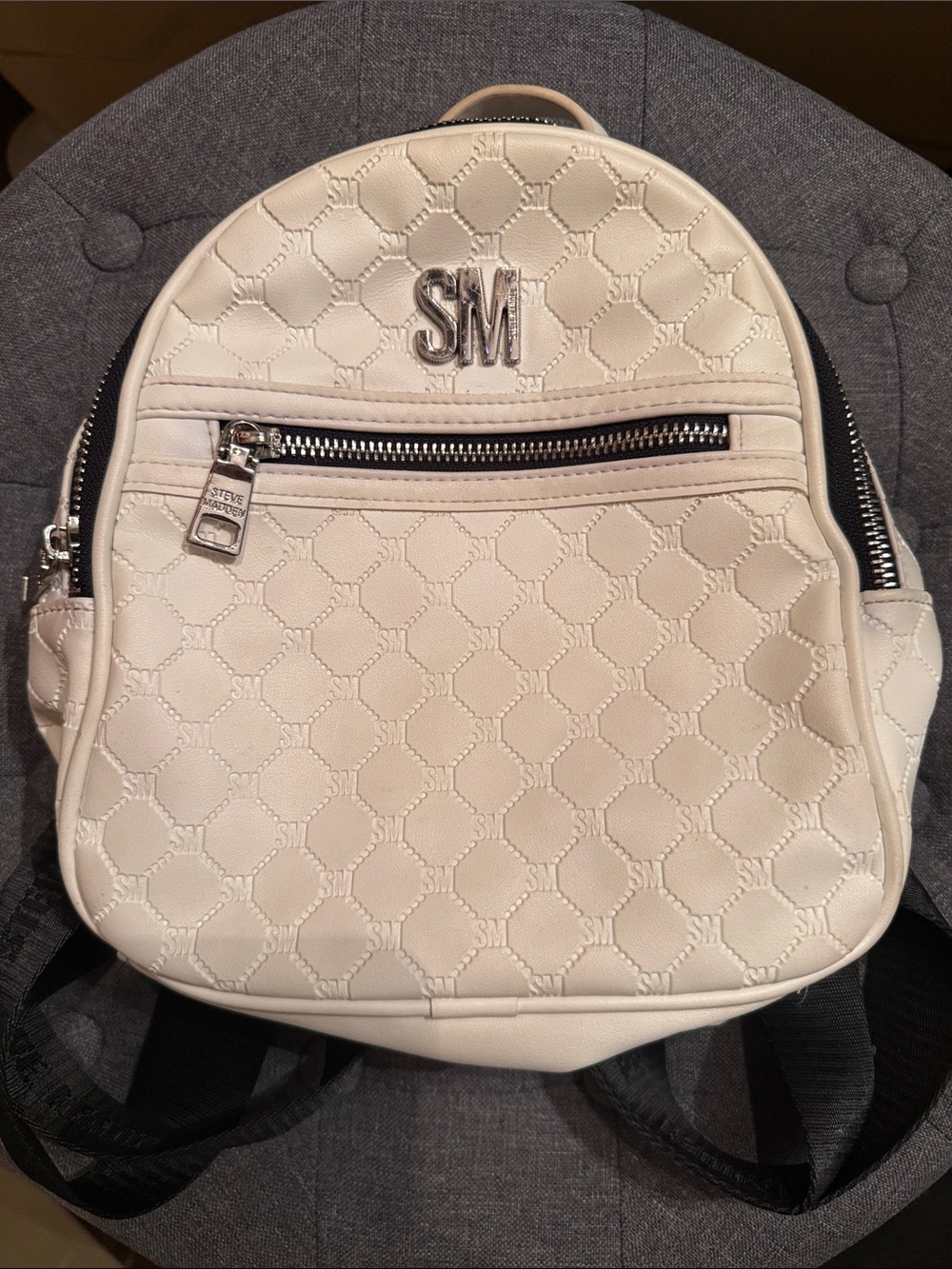 Steve Madden Mini Back back White with a hint of Cream tone